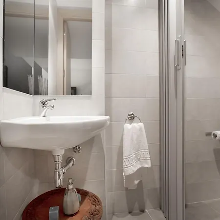 Hotel Bcn Planeta