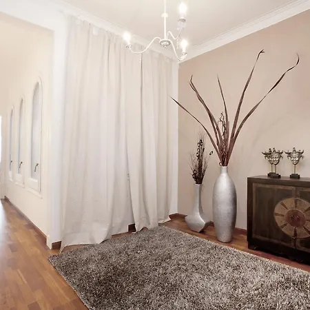 Hotel Bcn Planeta 4*