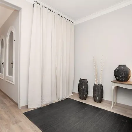 Hotel Bcn Planeta 4*