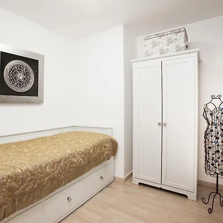 Hotel Bcn Planeta 4*